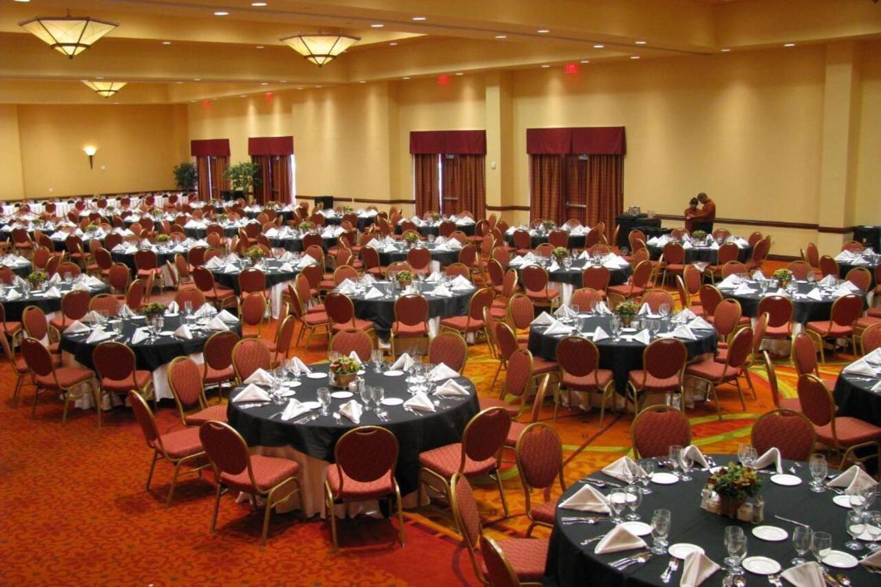 Embassy Suites San Marcos Hotel Conference Center Buitenkant foto