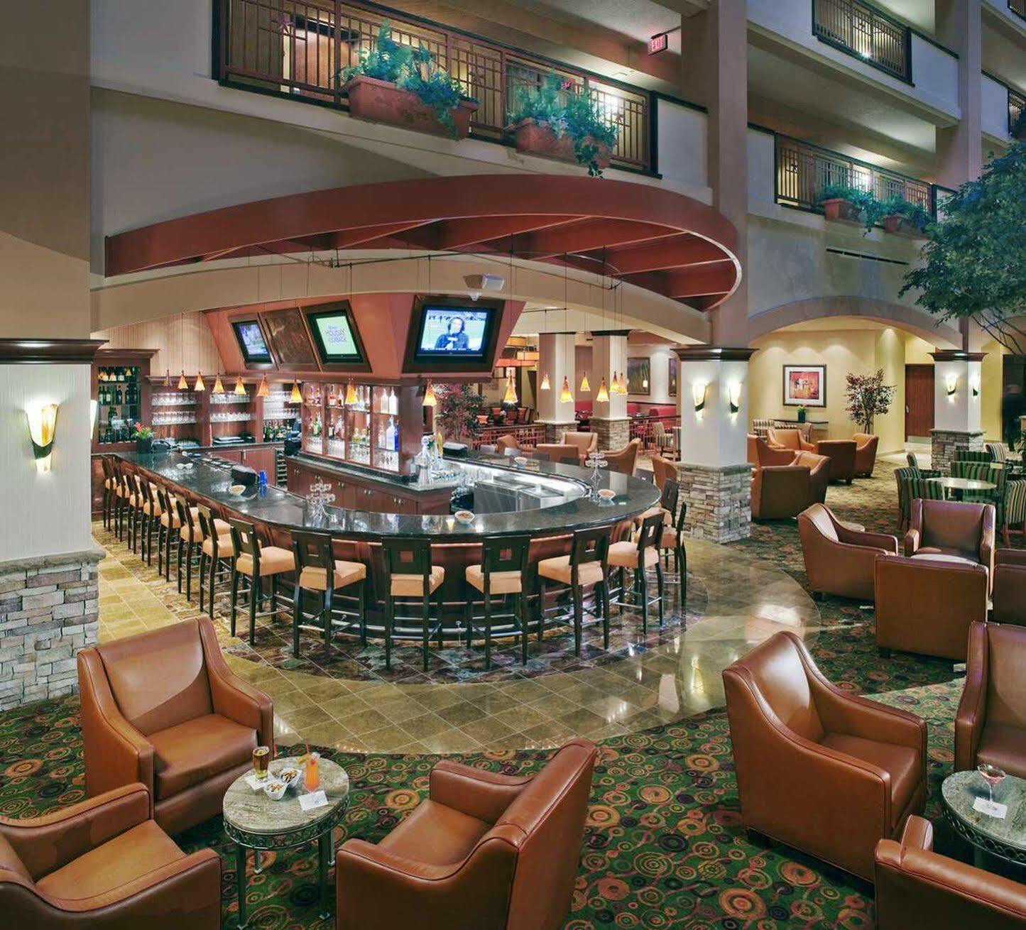 Embassy Suites San Marcos Hotel Conference Center Buitenkant foto